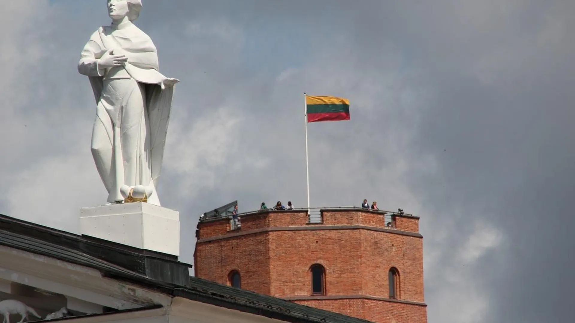 Кандидат в президенты Литвы призвал признать Крым российским