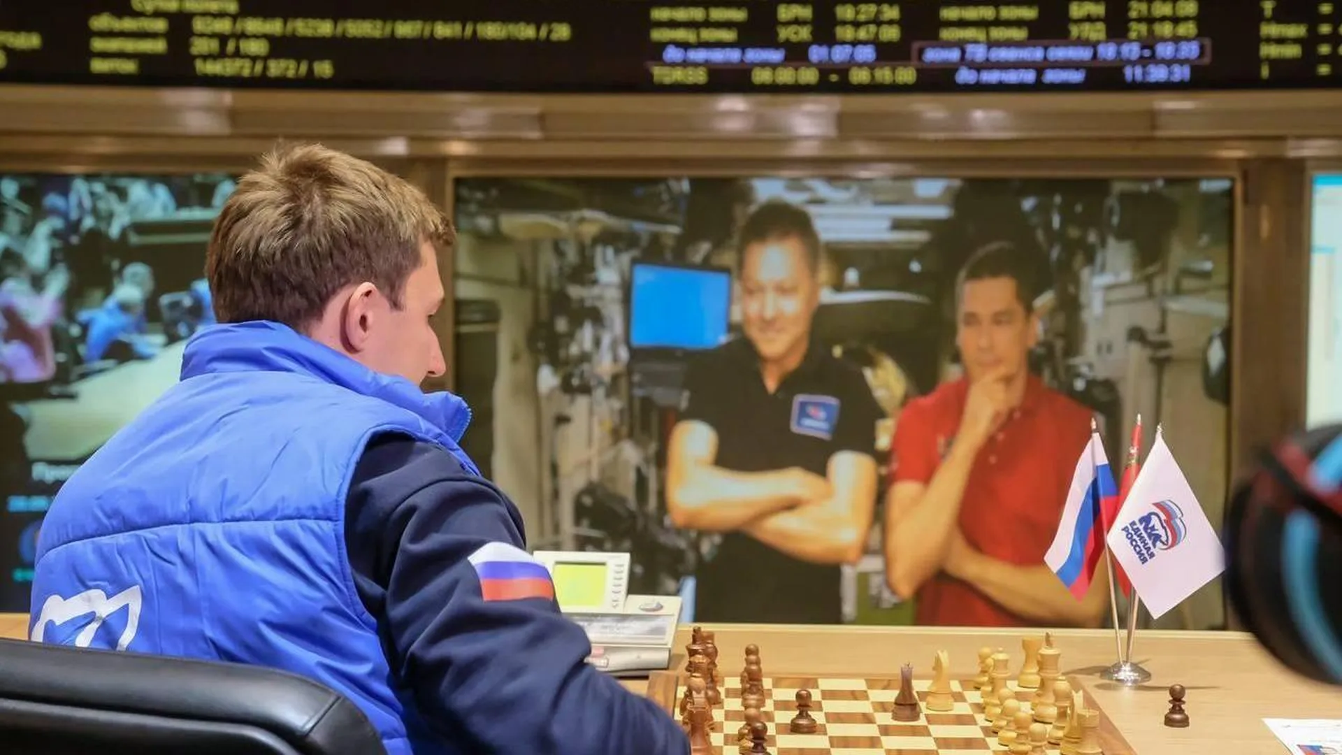 Уникальный шахматный турнир с участием космонавтов на МКС прошел в Королеве