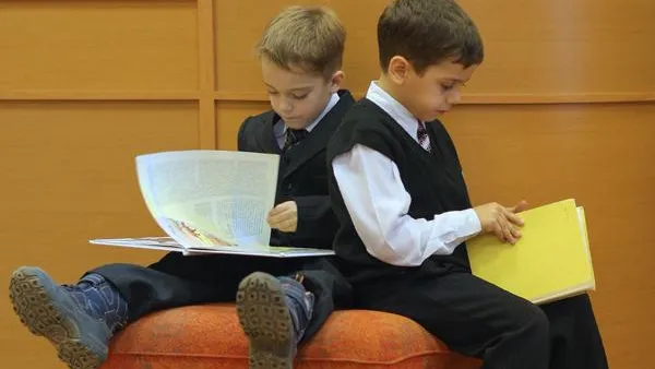 Детям-инвалидам Подольска подарили 170 тактильных книг