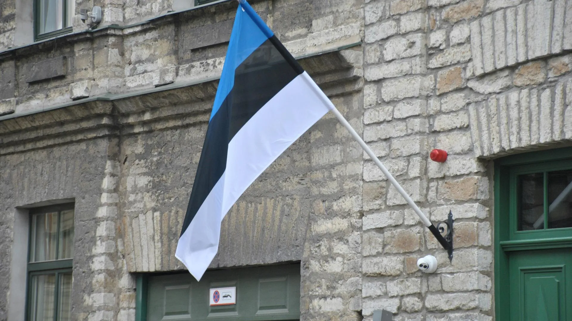 Эстония отказалась депортировать военнообязанных украинцев