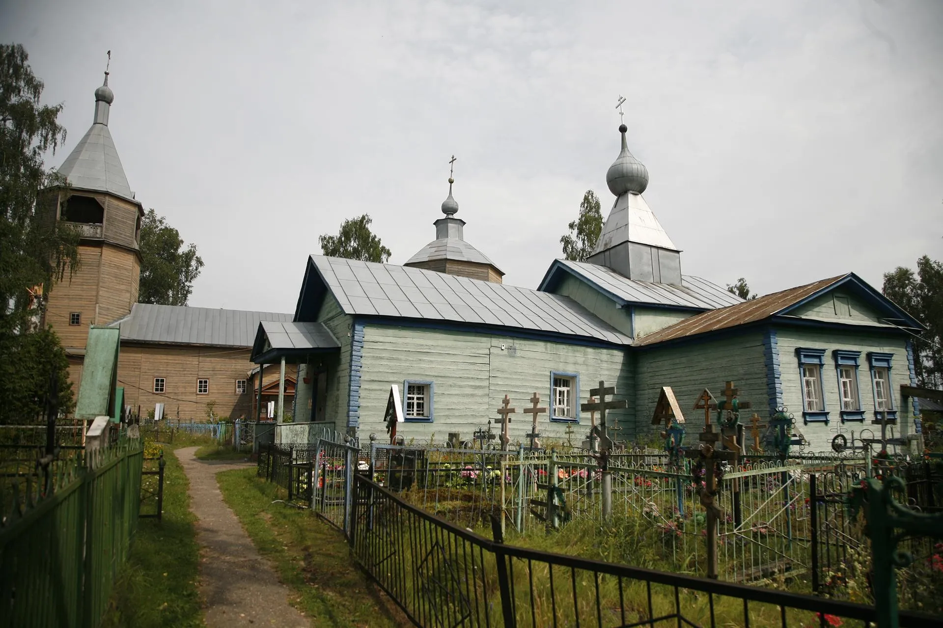 Попечение святителя Фотия, ключи прихожанки Пелагеи:  Богородице-Рождественский храм в селе Рудне-Никитское