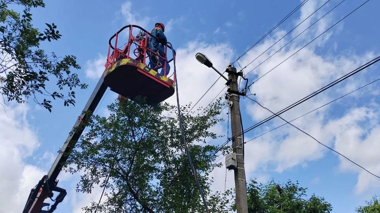 В июне энергетики Подмосковья повысили надежность электроснабжения 350 участков СНТ «Березка»
