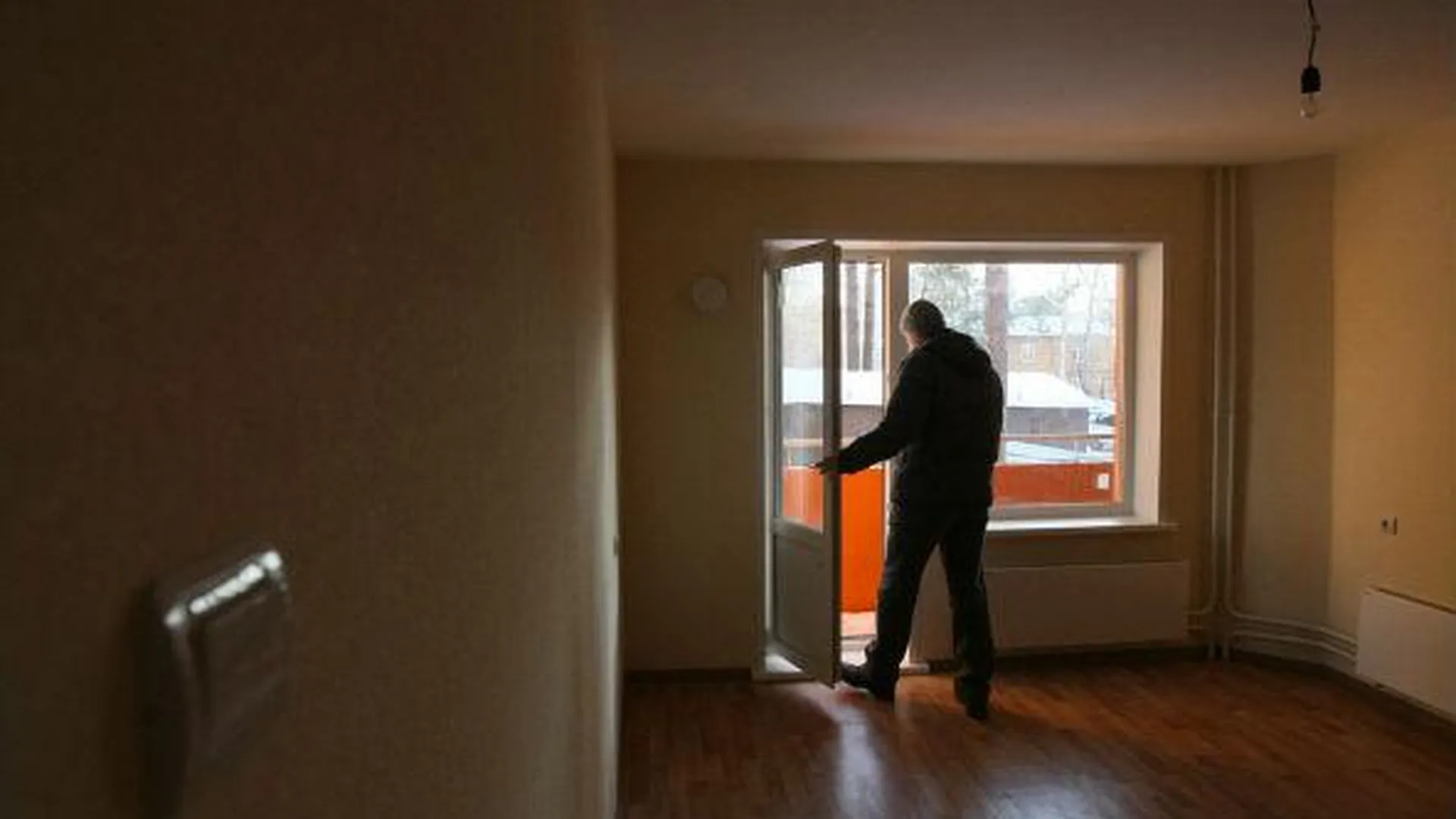 Десять врачей получили новые квартиры в Химках