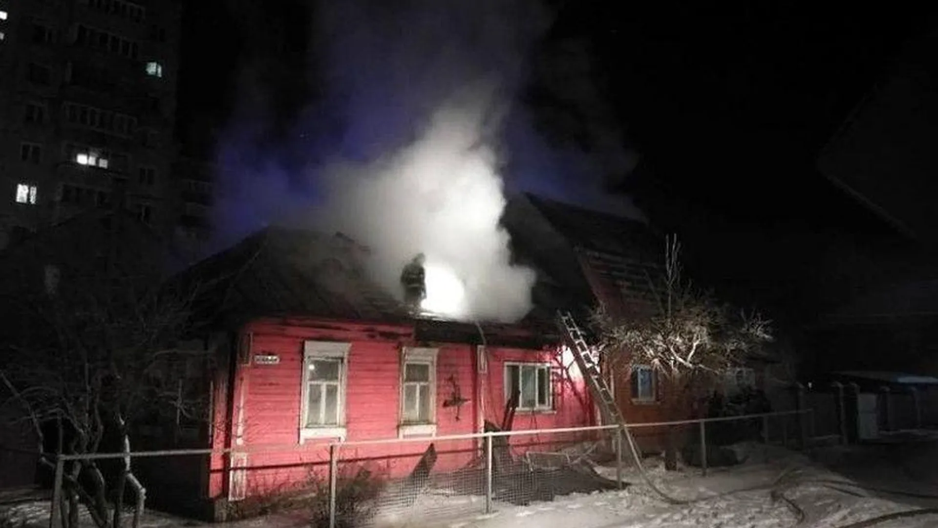 В Егорьевке возбудили уголовное дело по факту гибели двух человек в пожаре