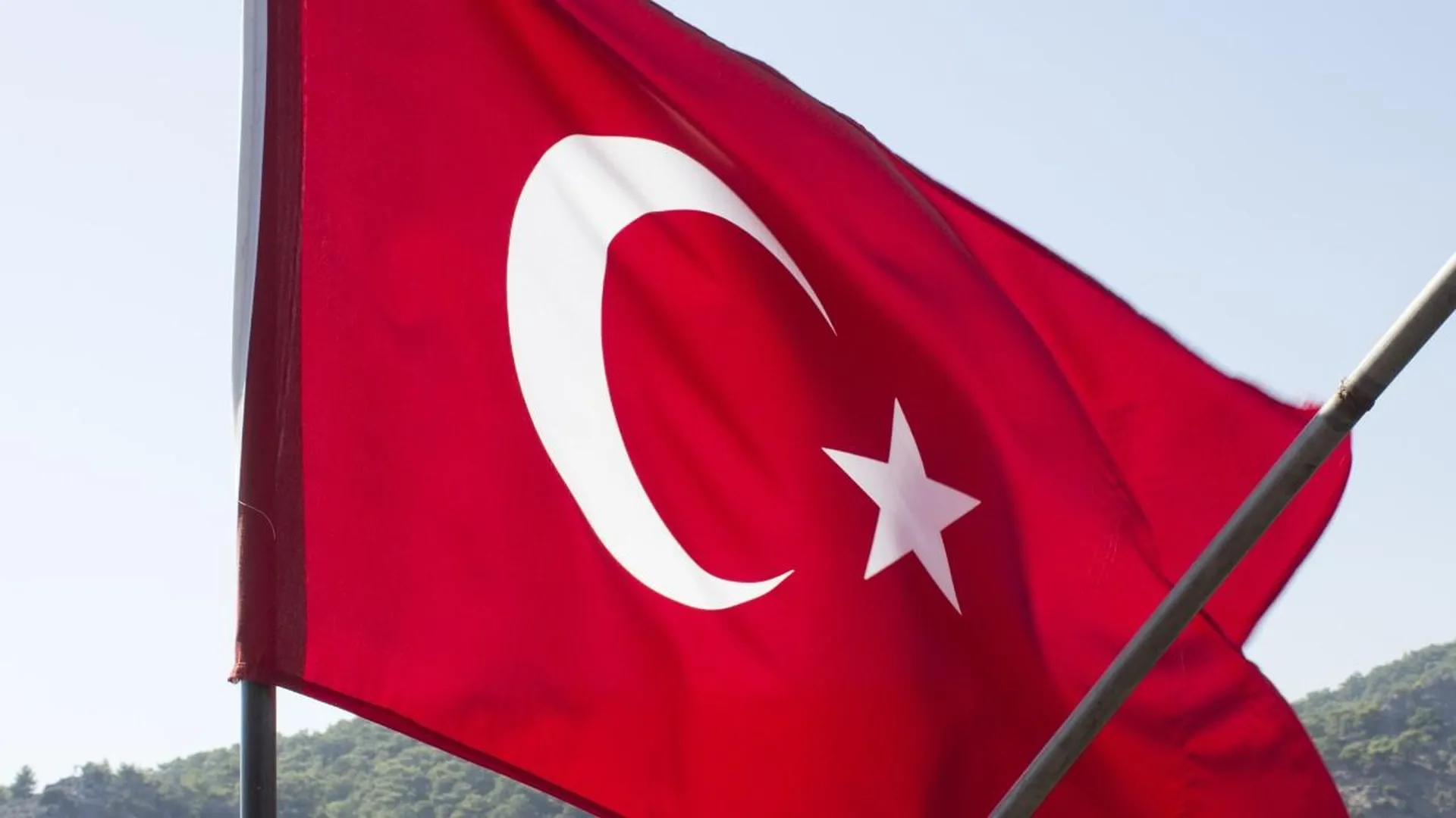 Посольство РФ направило ноту в МИД Турции из-за отказов Turkish Airlines россиянам