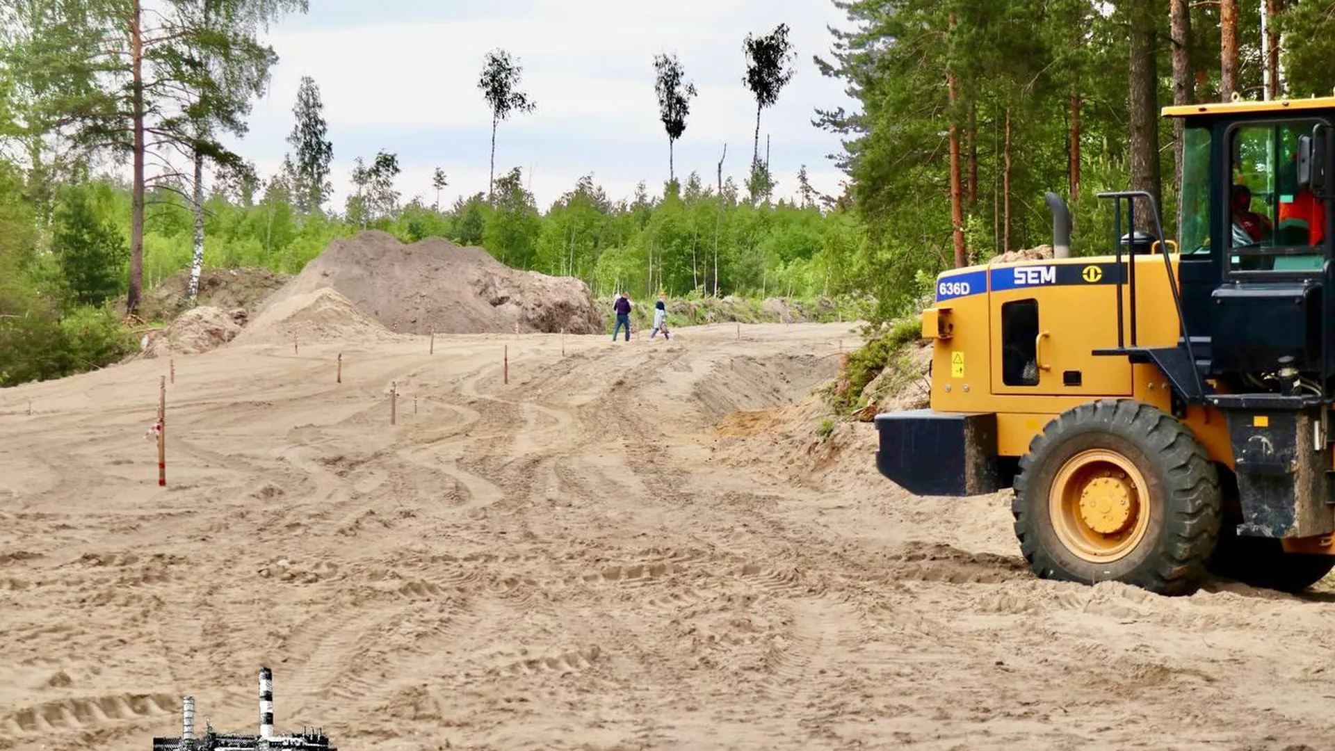 В Электрогорске продолжается строительство дороги к кладбищу