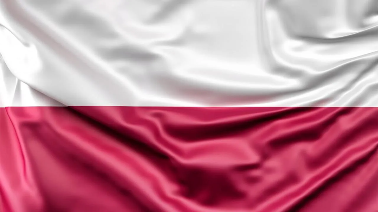 «Ее оттуда не выпустят»: заявления Туска о выходе Польши из ЕС оказались шантажом