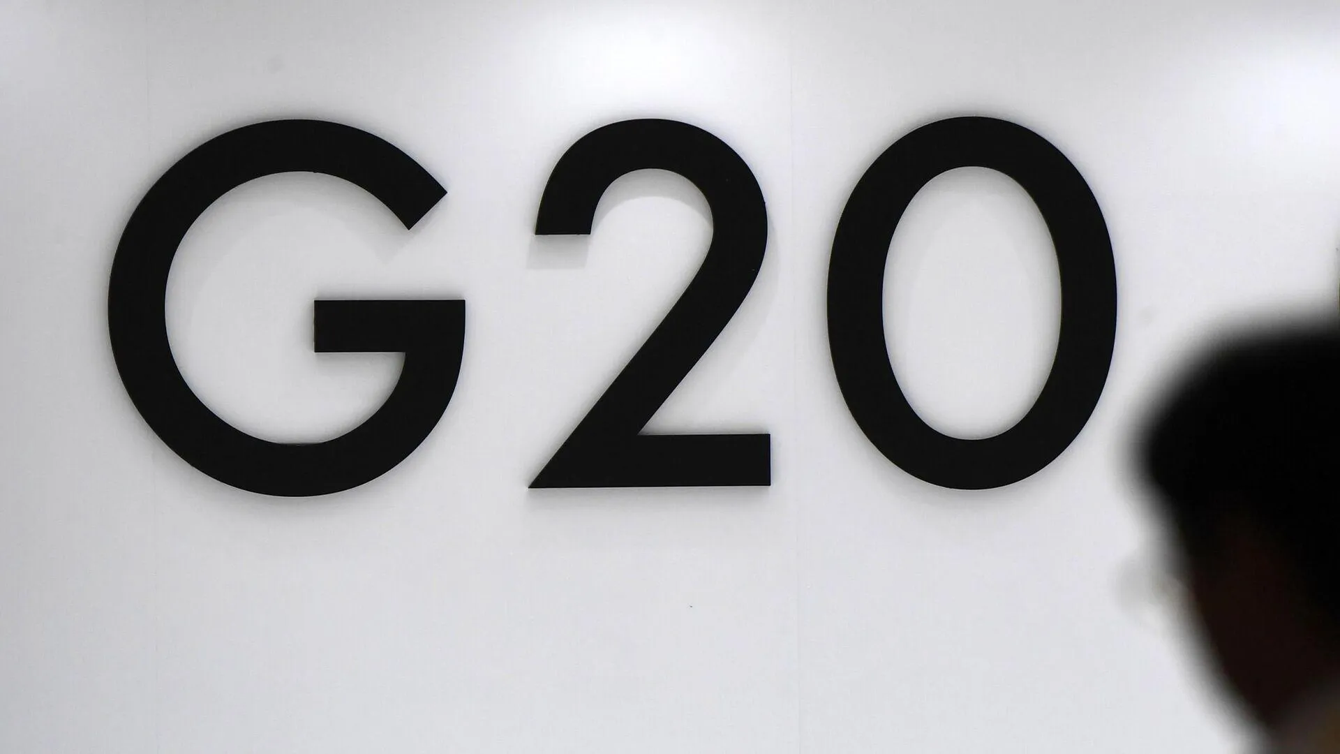 Украина решила обратиться к G20 с просьбой исключить Россию