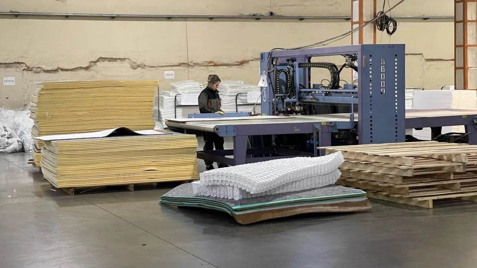 Мебельная компания из подмосковного Клина увеличила производство матрасов