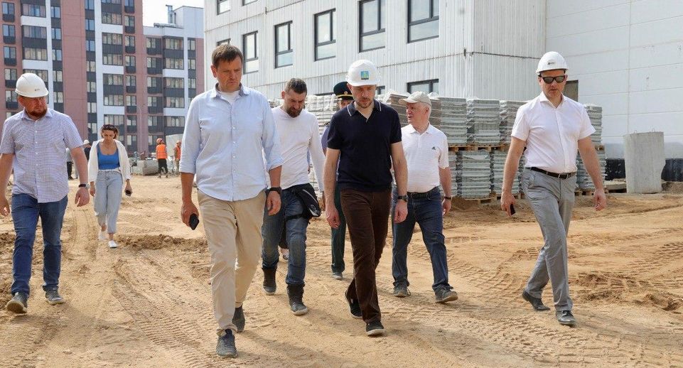 Количество рабочих увеличат на стройплощадках соцобъектов в Солнечногорске