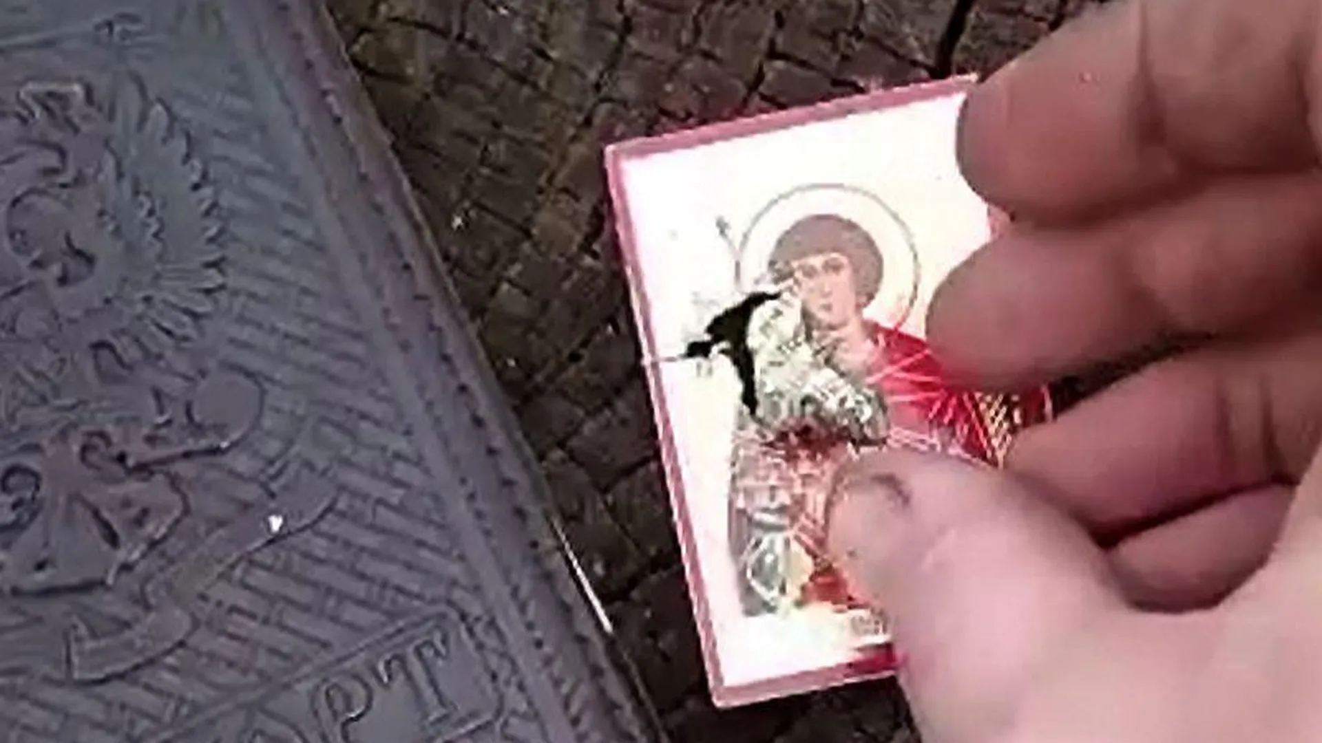 Священник рассказал, как Бог спас российского солдата от гибели 