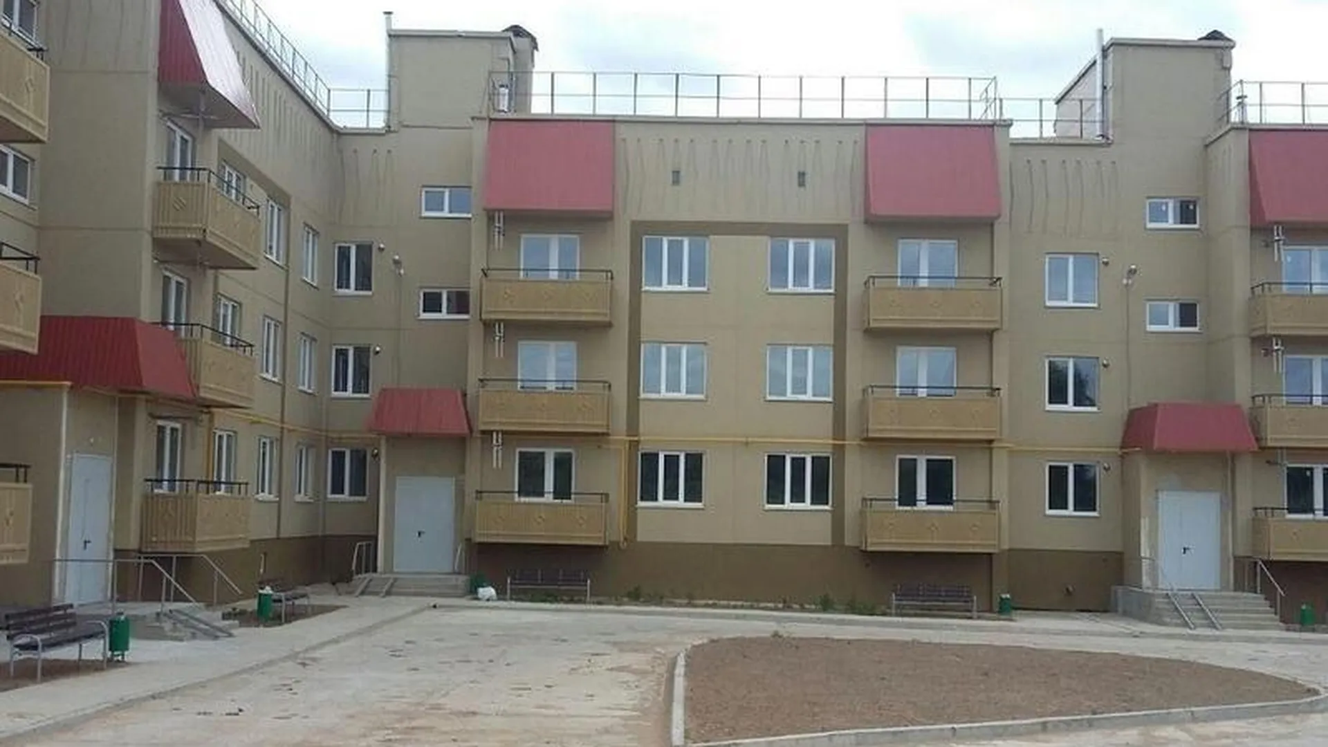 Семь домов для 700 переселенцев из аварийного жилья построят в Подмосковье