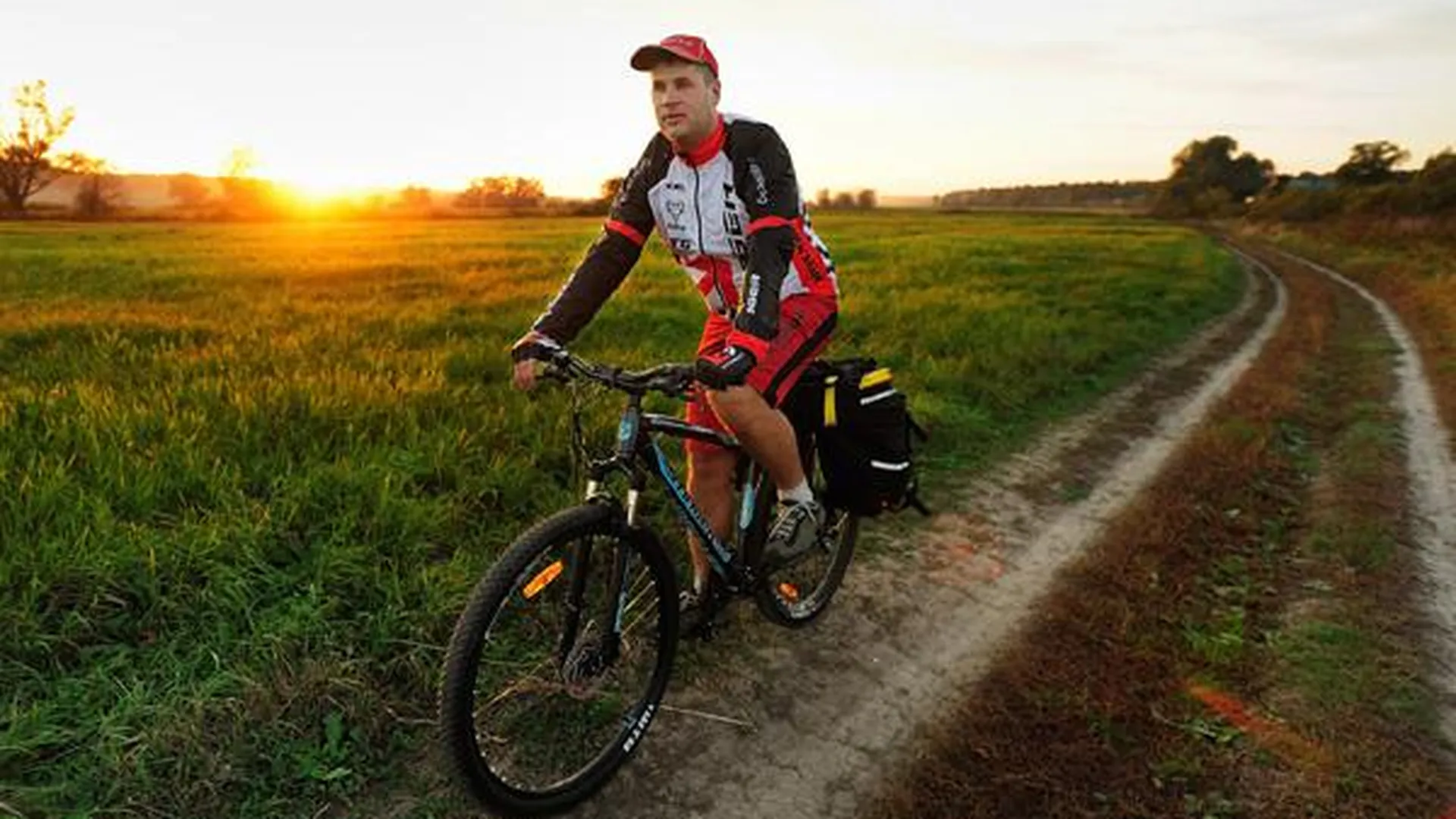 Житель Протвино отправился в кругосветное путешествие на велосипеде