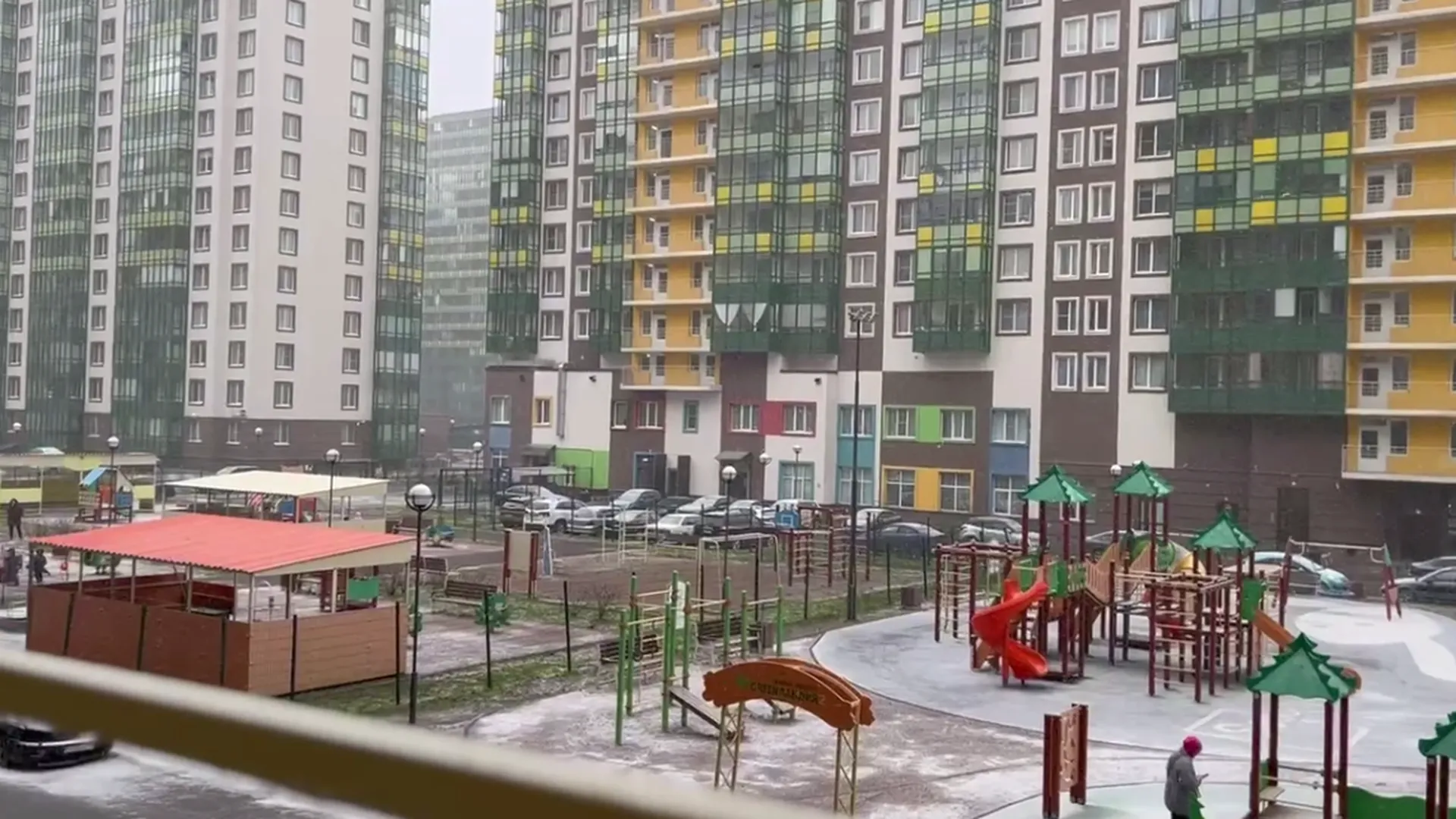 Снегопад начался в Санкт-Петербурге и Ленинградской области