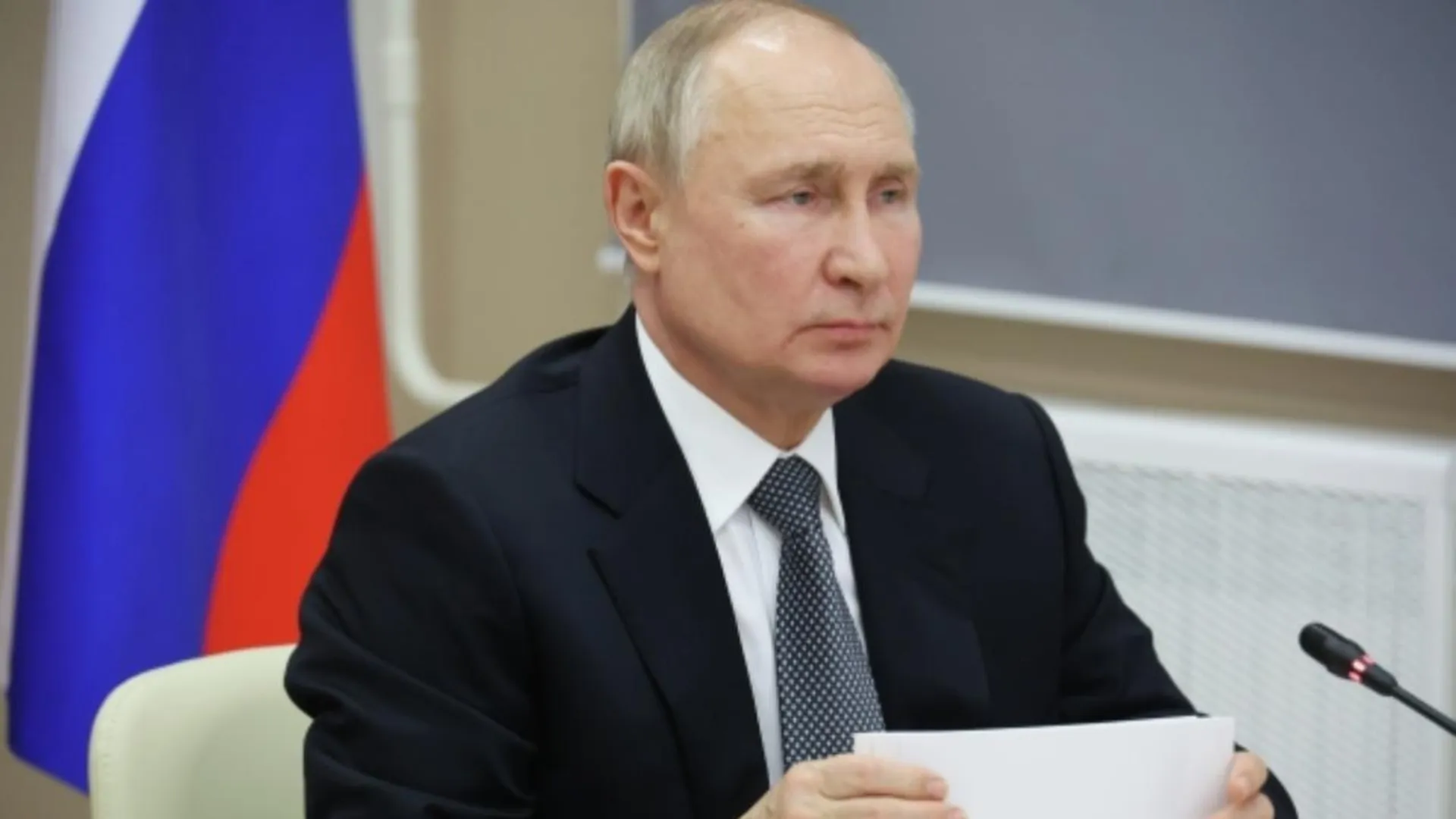 Путин подписал закон об УДО для россиянок с детьми до четырех лет