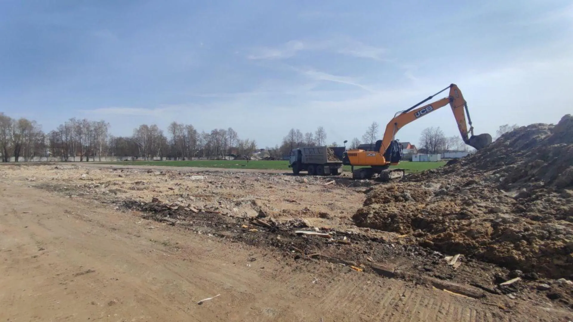 Реконструкцию спортивного стадиона «Спартак» осуществляют в Луховицах