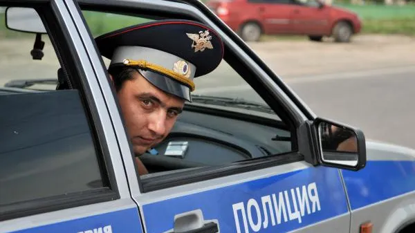 Водитель иномарки сбил двух пешеходов и скрылся в Одинцовском районе
