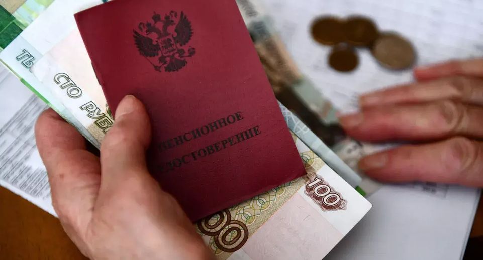 Ляшок: пенсии работавших россиян вырастут не более чем на 400 рублей