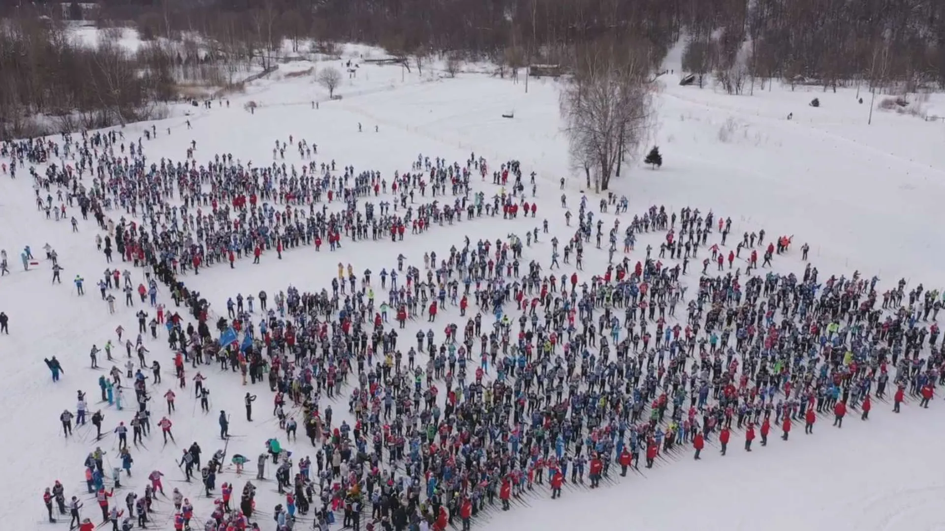Юбилейная «Лыжня России» прошла в Химках. Гонка проводится уже 40 лет