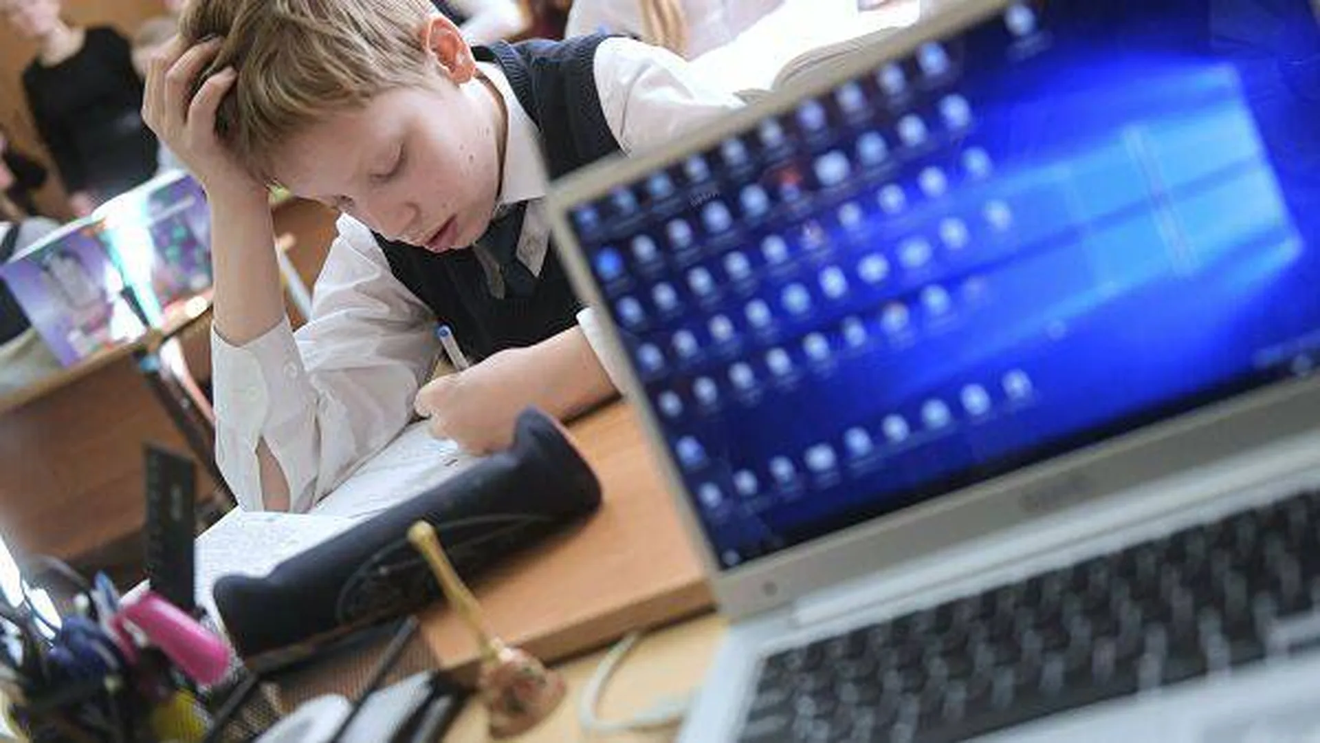 Минпросвещения: все российские школы подключили к высокоскоростному интернету