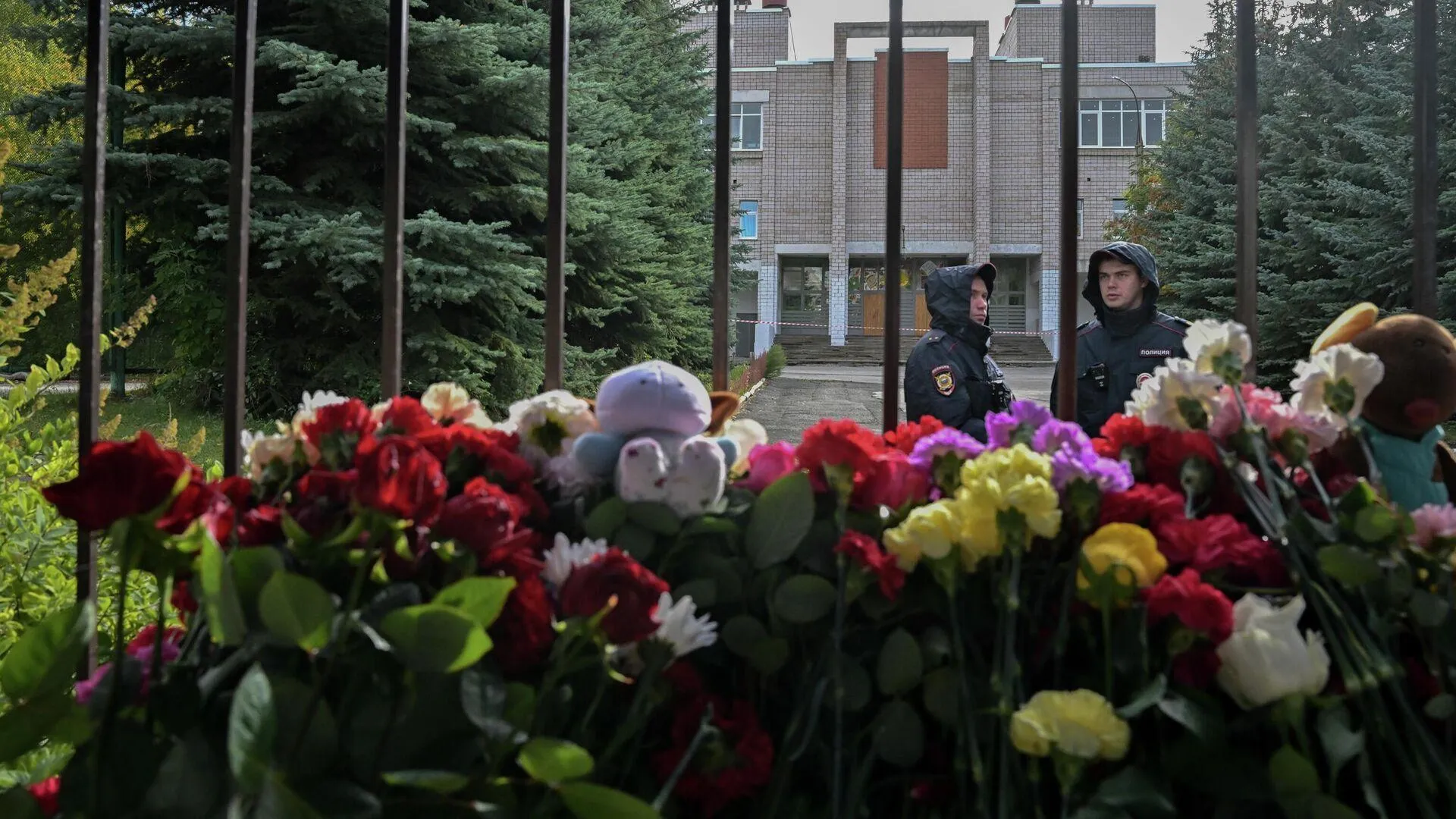 Фото Убитых Детей В Школе 88
