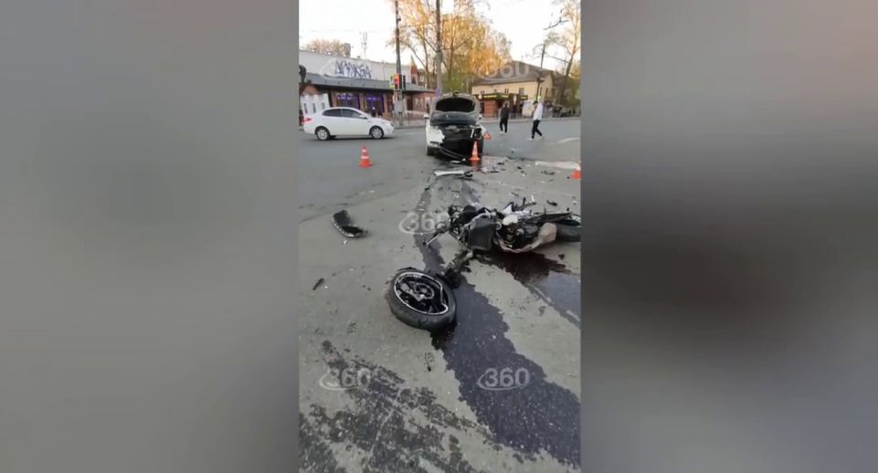 Видео 360.ru: мотоциклисту оторвало ногу в ДТП в Кирове