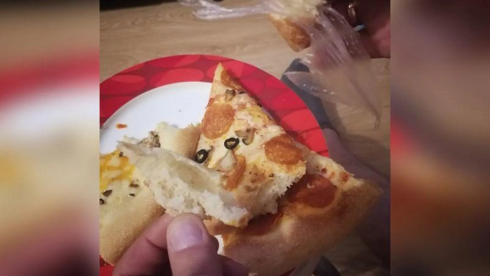 Пицца с запеченным пакетом удивила жителя Апрелевки