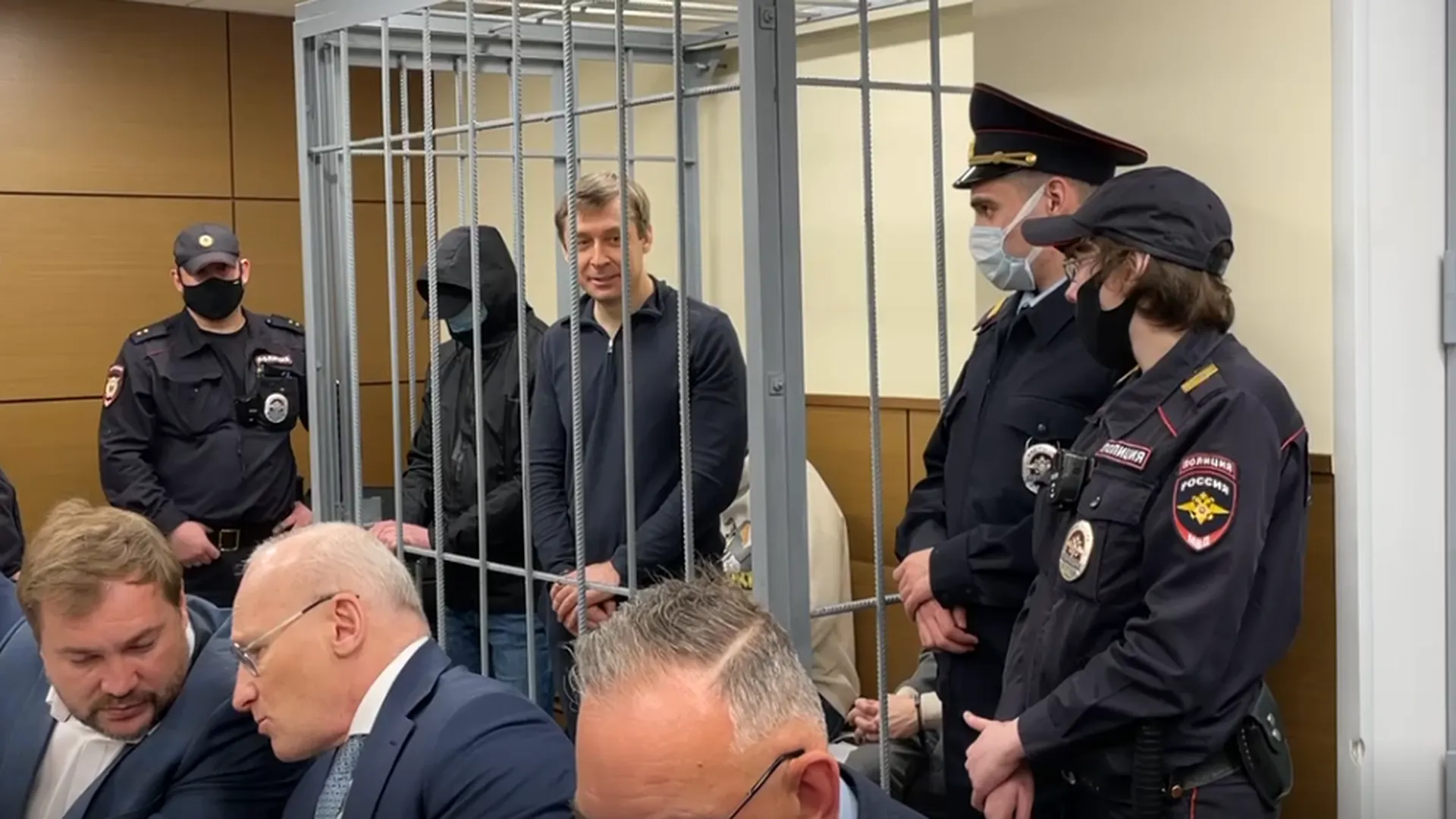 Экс-полковника Захарченко признали виновным по делу о взятках на 1,4 миллиарда рублей