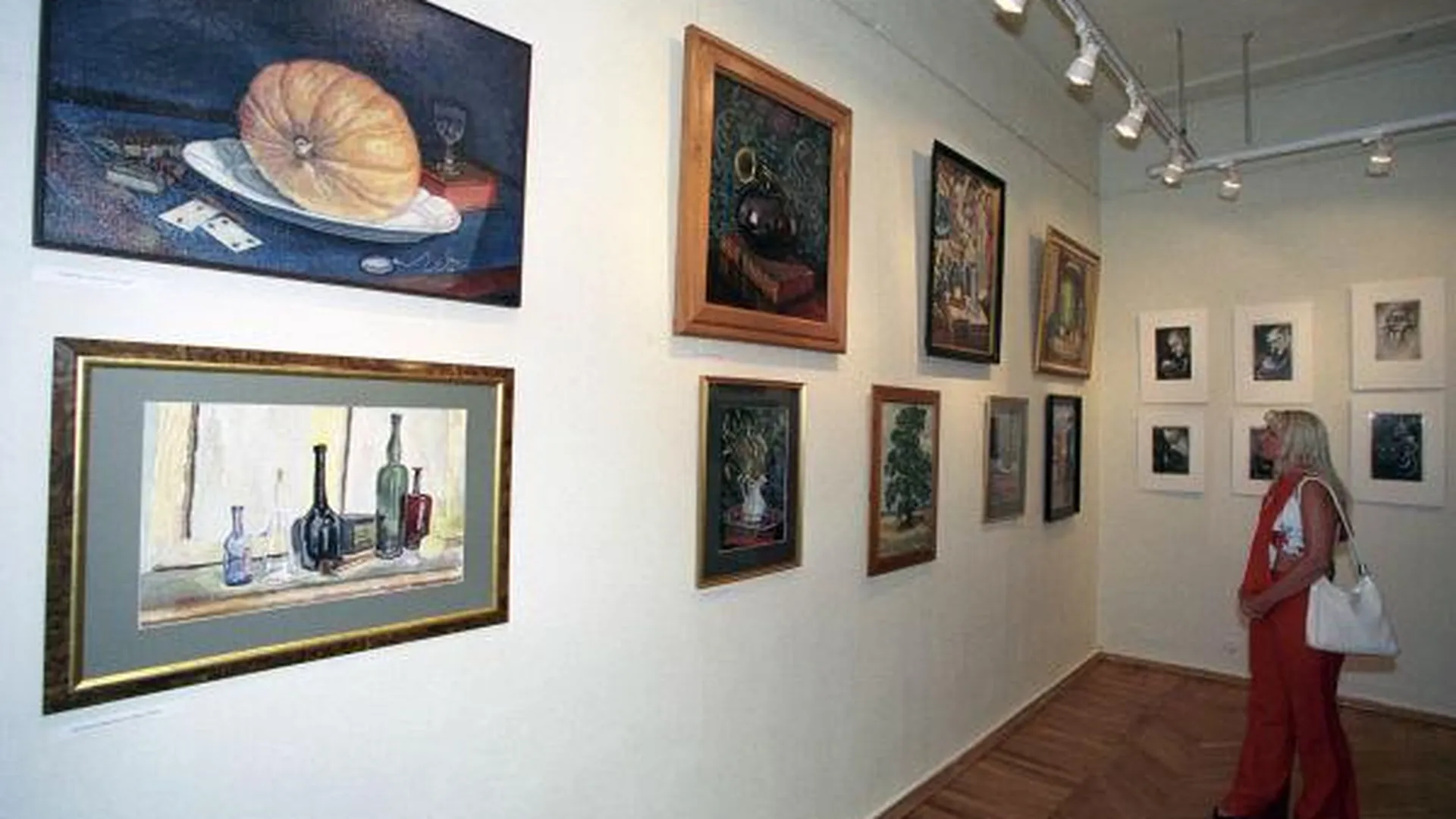 В Черноголовке открылась художественная галерея для арт-терапии