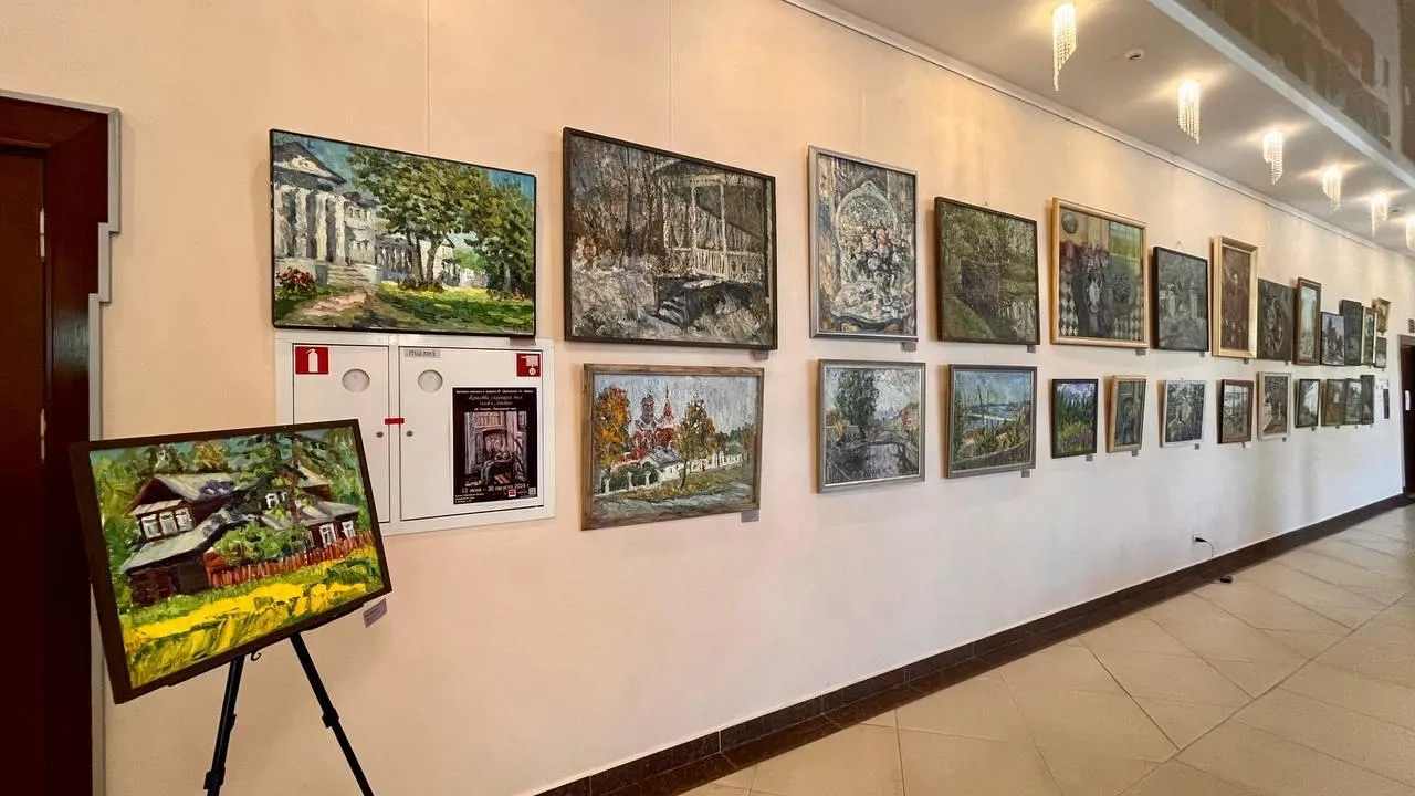 Выставка живописи проходит в подмосковном Одинцово