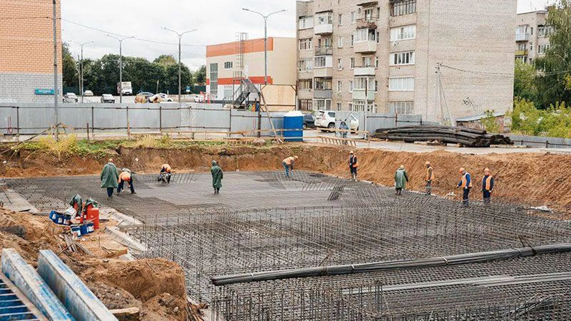 Для жителей аварийных домов строят многоэтажку в Красноармейске