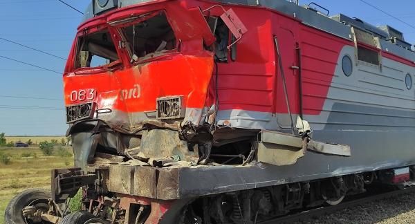 Бочаров: в ПВР разместили 339 пассажиров попавшего в аварию поезда