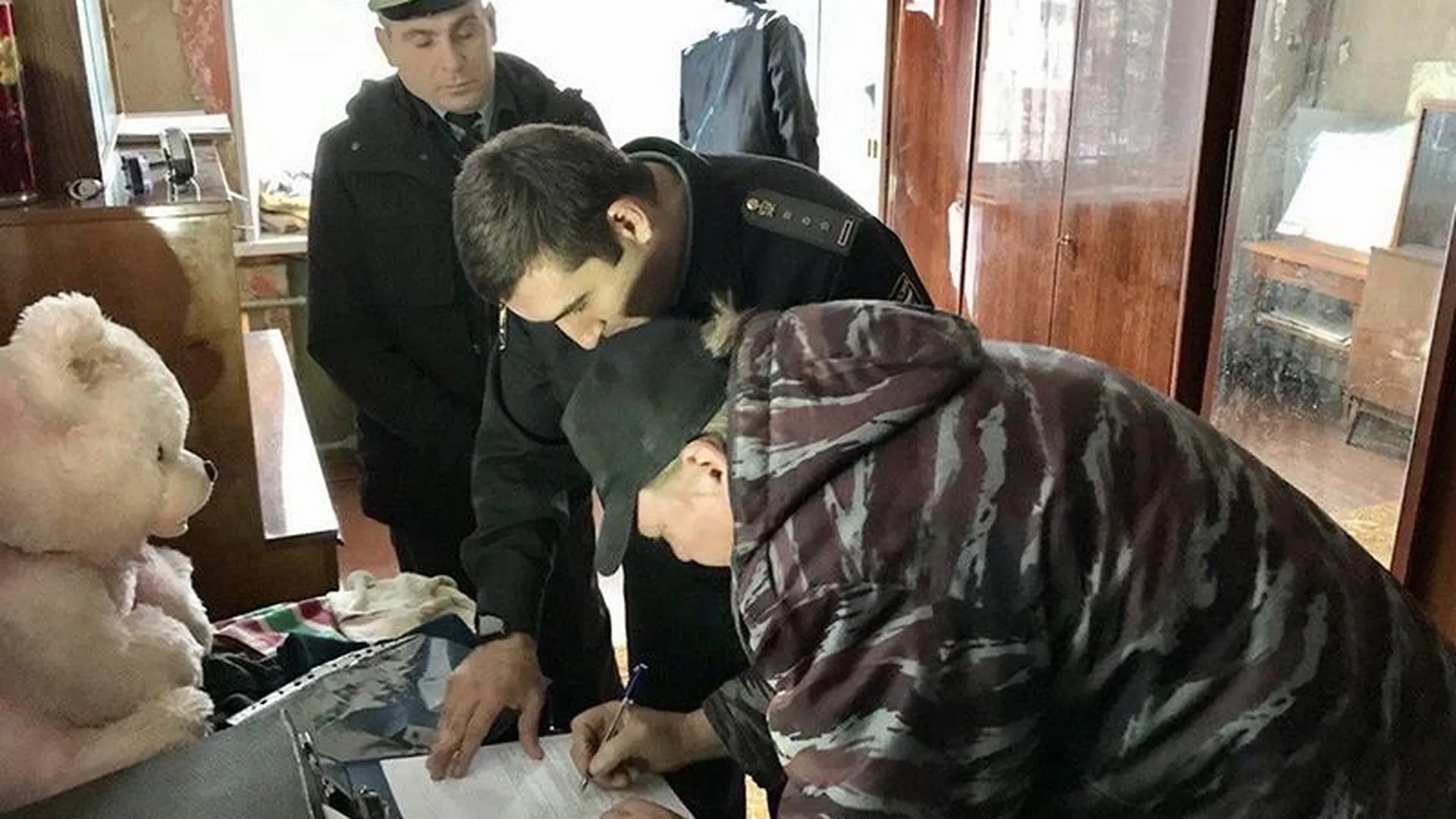 Жителя Нахабино лишили квартиры из-за долга в 500 тыс. руб. за коммунальные услуги