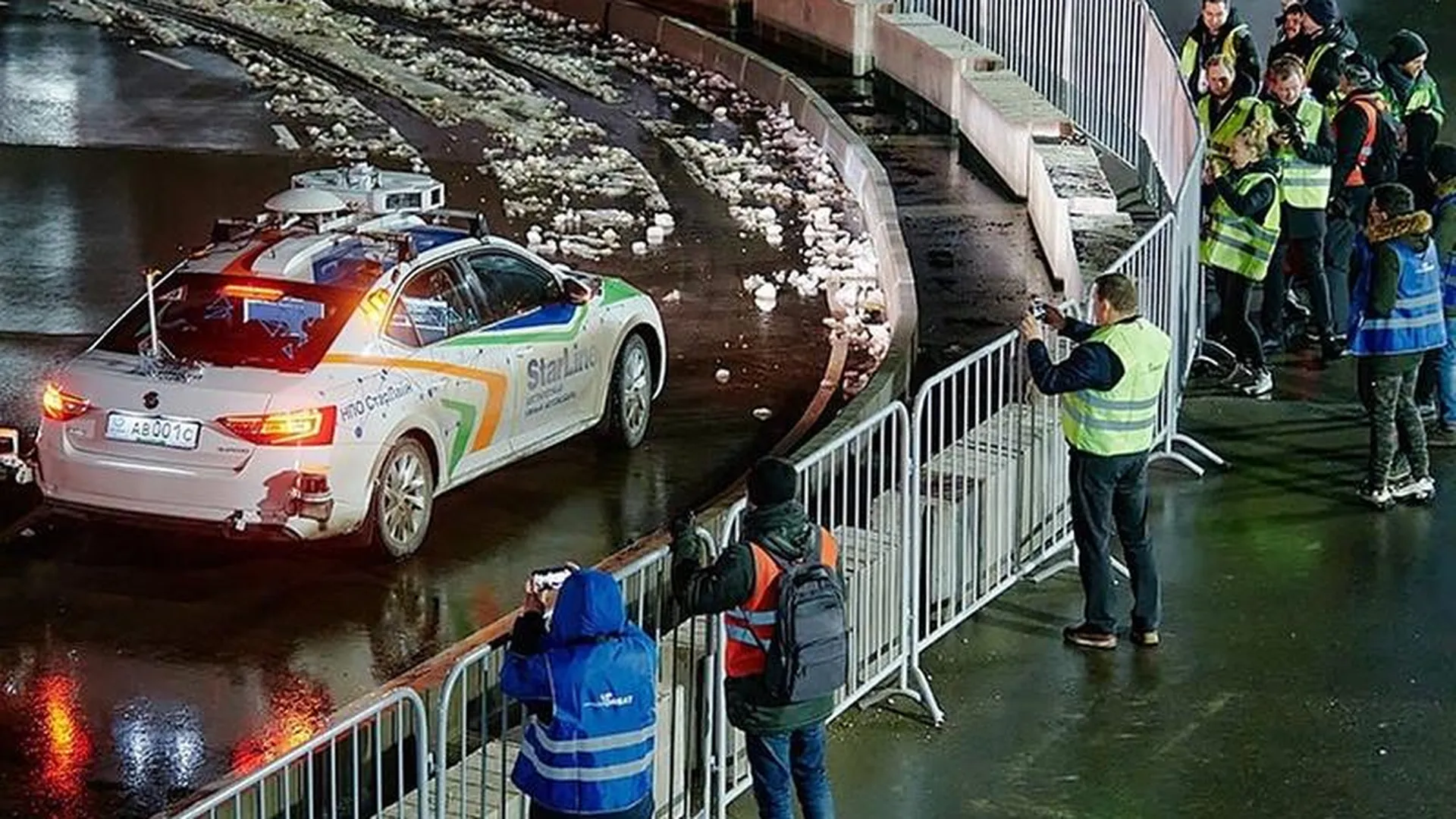За приз в размере 175 млн руб. сражались беспилотные авто под Дмитровом