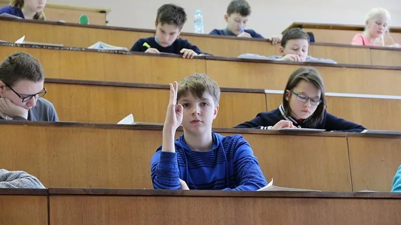 Не ЕГЭ единым: как школьники из Подмосковья могут поступить в лучшие вузы страны без экзаменов 