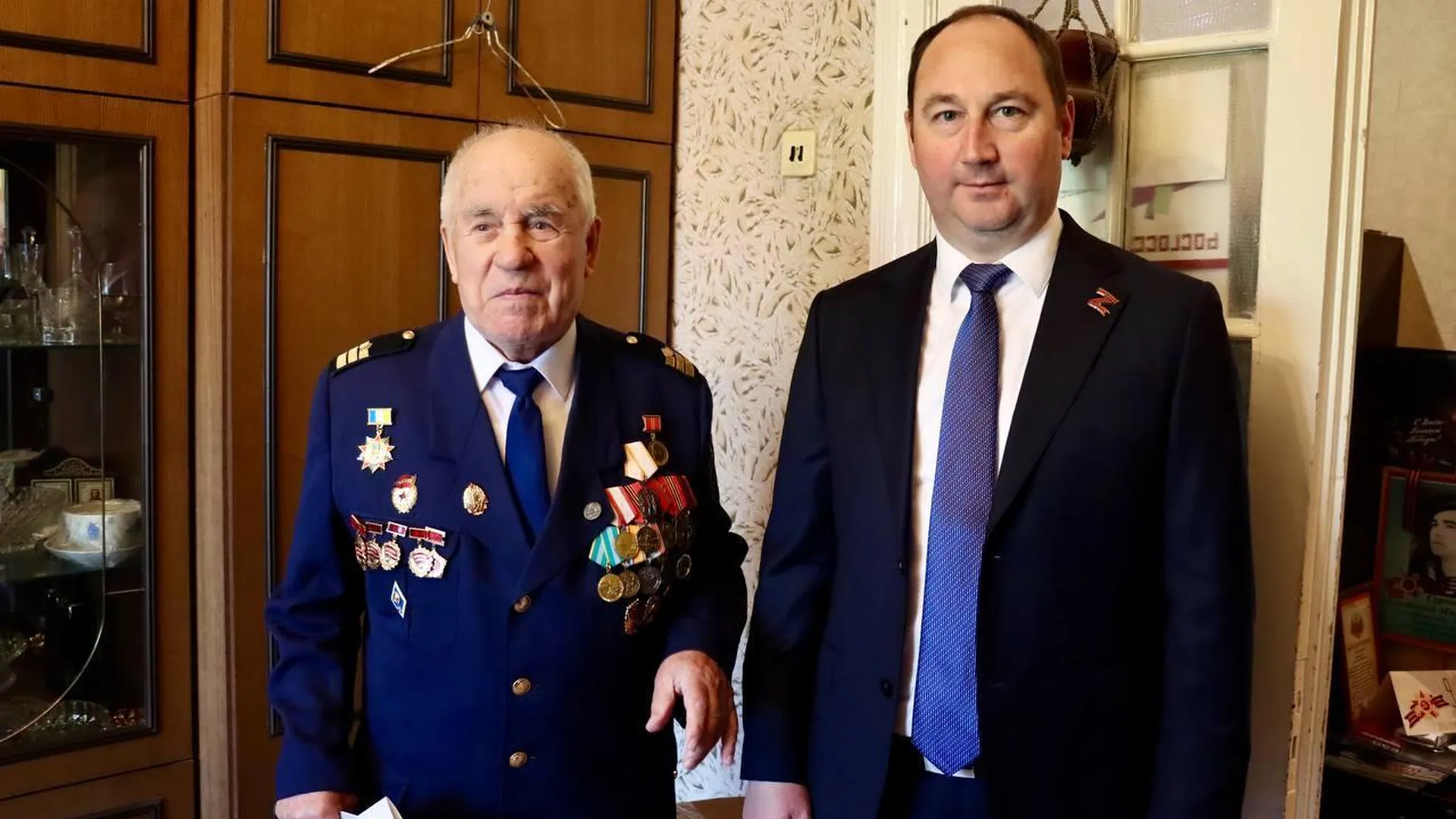 Глава Ступина Мужальских поздравил ветеранов труда с Днем Победы
