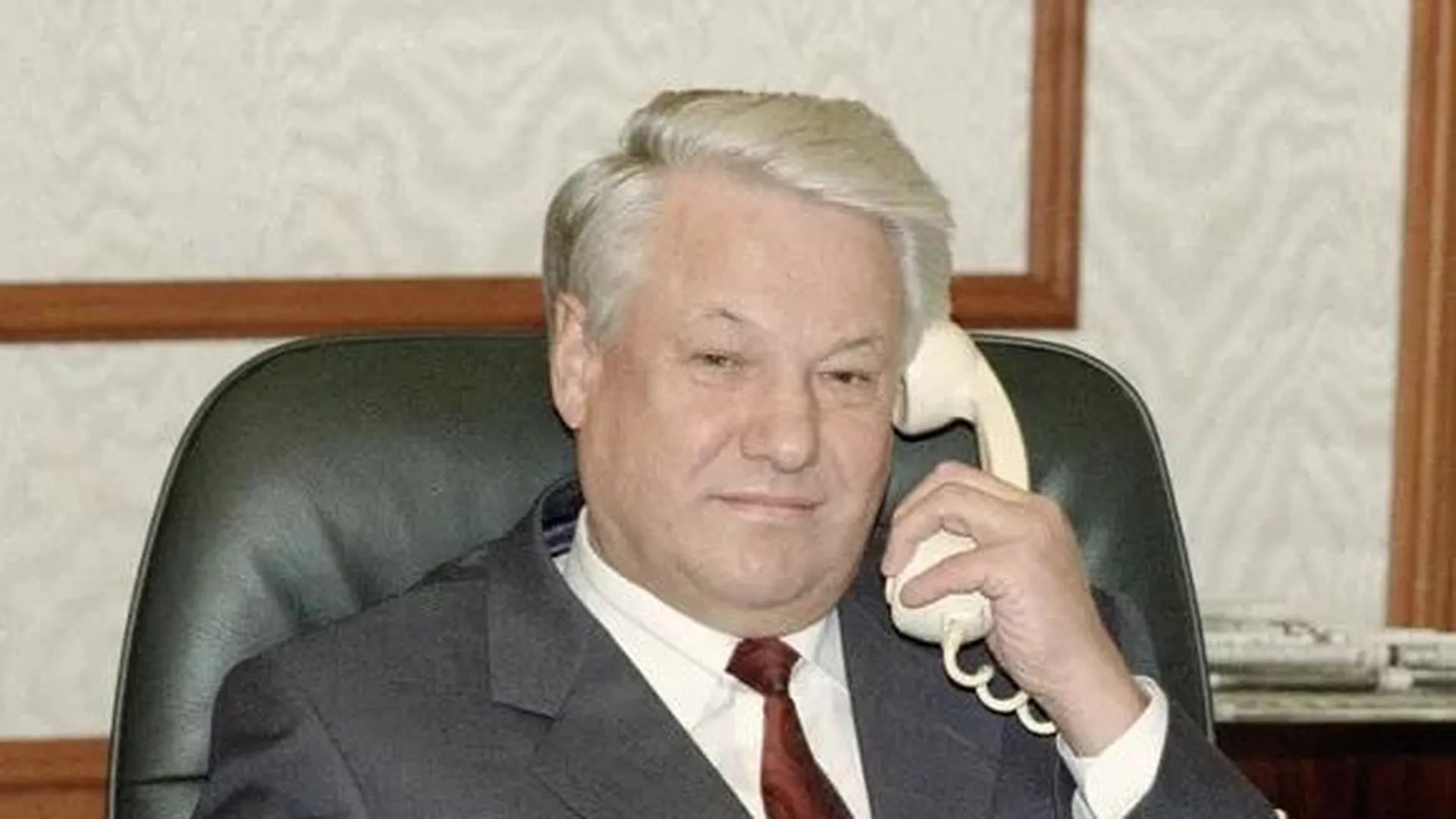 Бывший член Совбеза вспомнил о переговорах Ельцина о ядерном статусе Украины