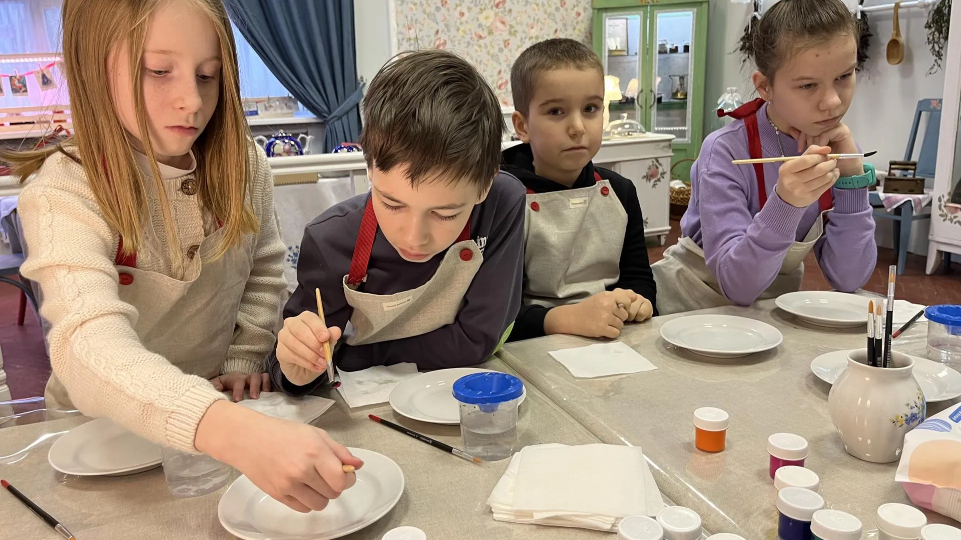 Дети из Ликино-Дулева встретили старый Новый год в музее «Чай с вареньем»