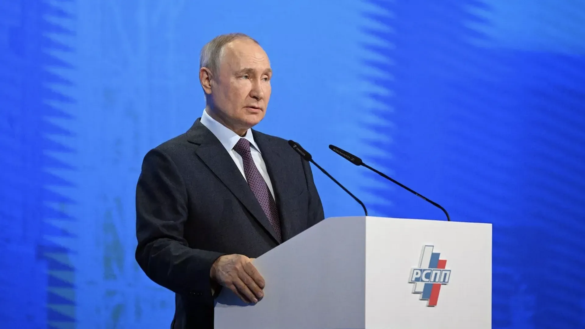 Путин заявил об отсутствии пересмотра приватизации в России