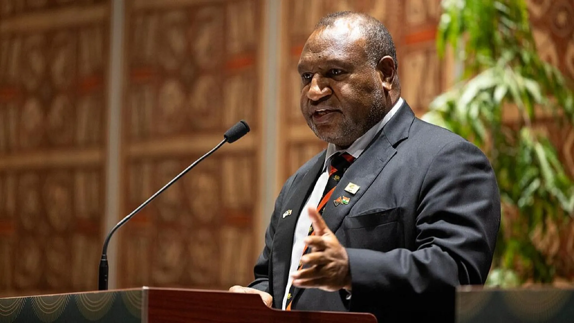 Премьер-министр Папуа — Новой Гвинеи раскритиковал Байдена за слова о каннибалах