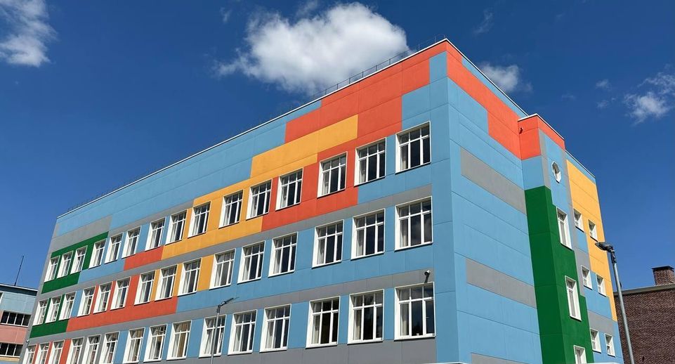 Новый корпус Молоковской школы достроили в Ленинском округе