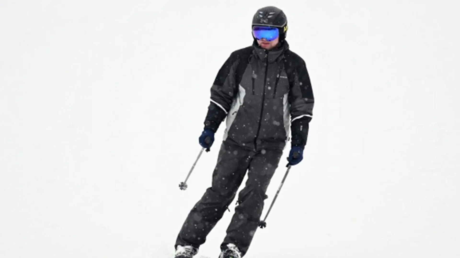 Лыжники Ямала отметили открытие сезона соревнованиями с участием более сотни человек