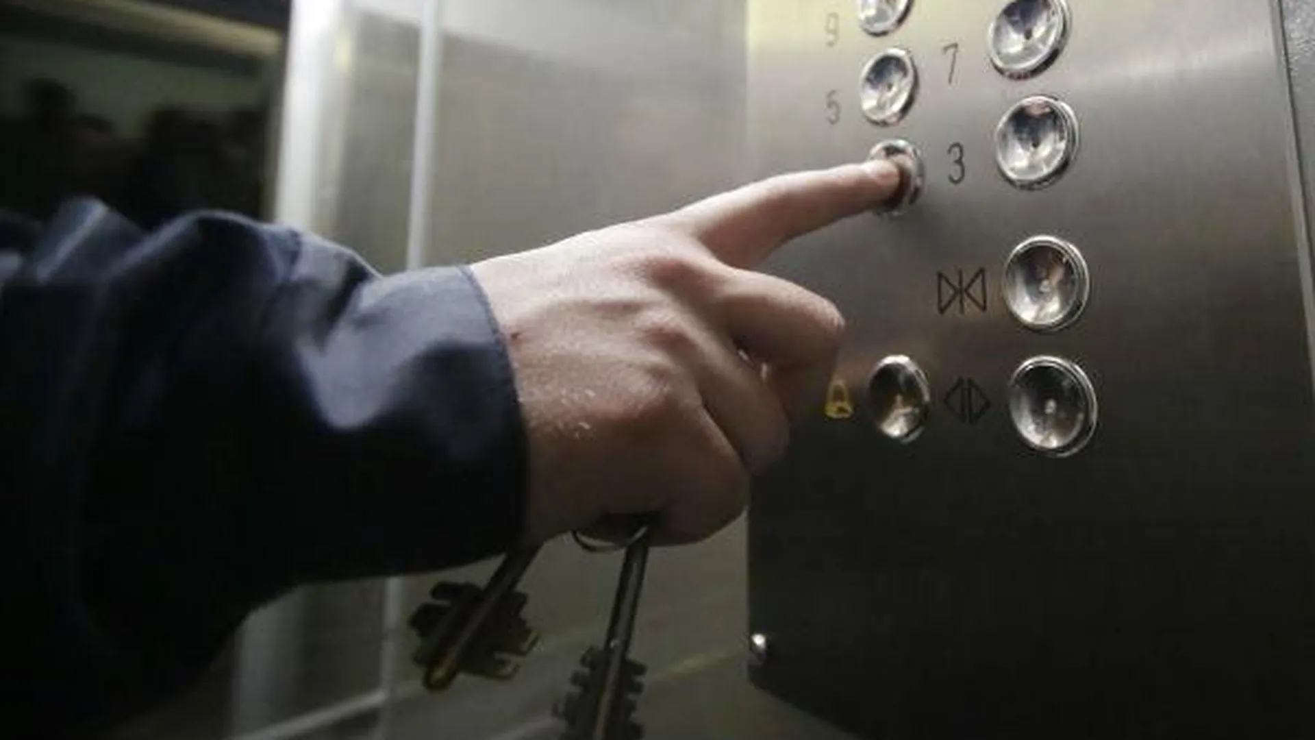 Замена лифтов в Солнечногорском районе обошлась в 117 млн рублей