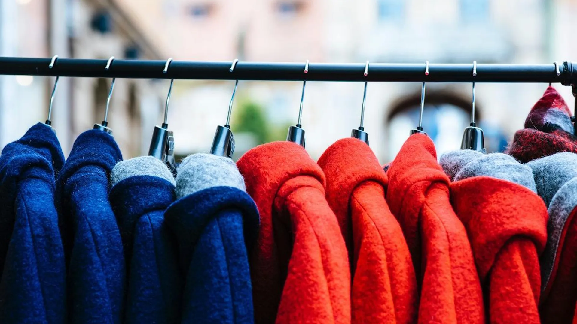Швейный цех по производству пальто откроют в Серпухове