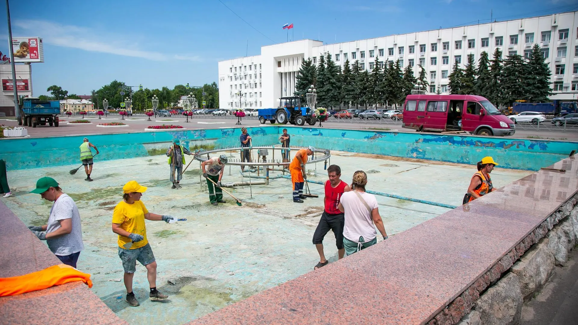 В Коломне ко второй половине июля отремонтируют фонтан на площади Советской