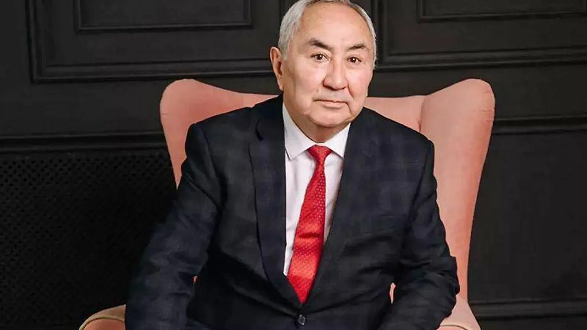 Кандидат в президенты Казахстана заявил, что людей из деревни презирают