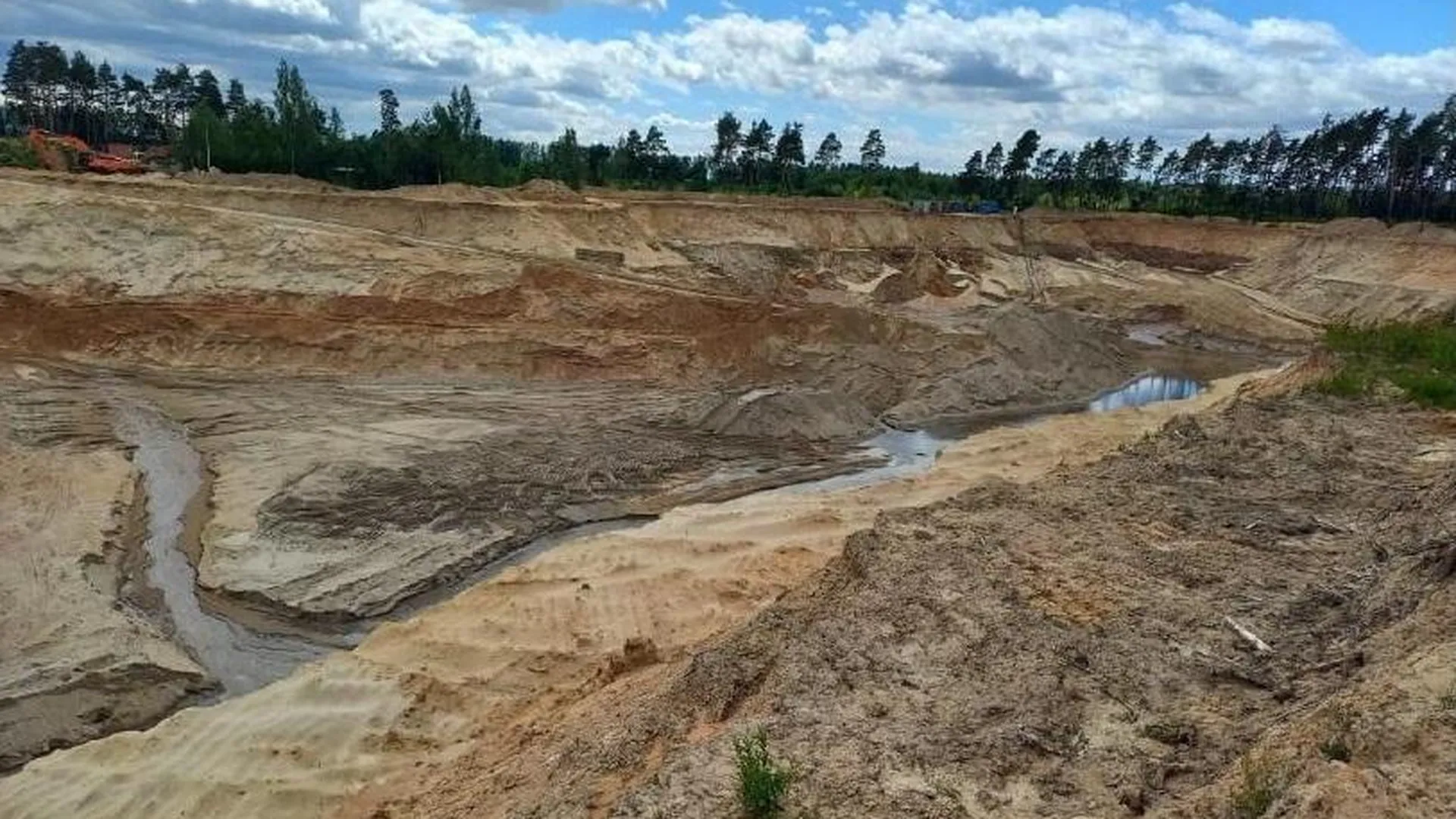 Недропользователь проиграл спор с Минэкологией за добычу песка в Дмитровском округе