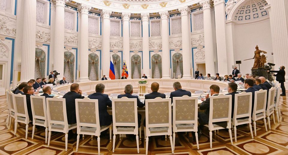 Путин включил в президиум Госсовета губернаторов Владимирова и Малкова