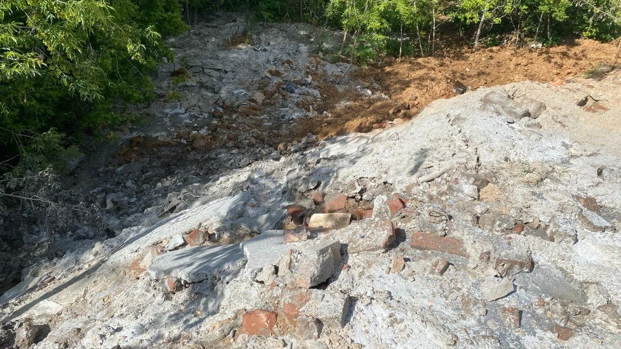 Незаконное размещение грунтов выявили в водоохранной зоне реки Лашутки в Щелково