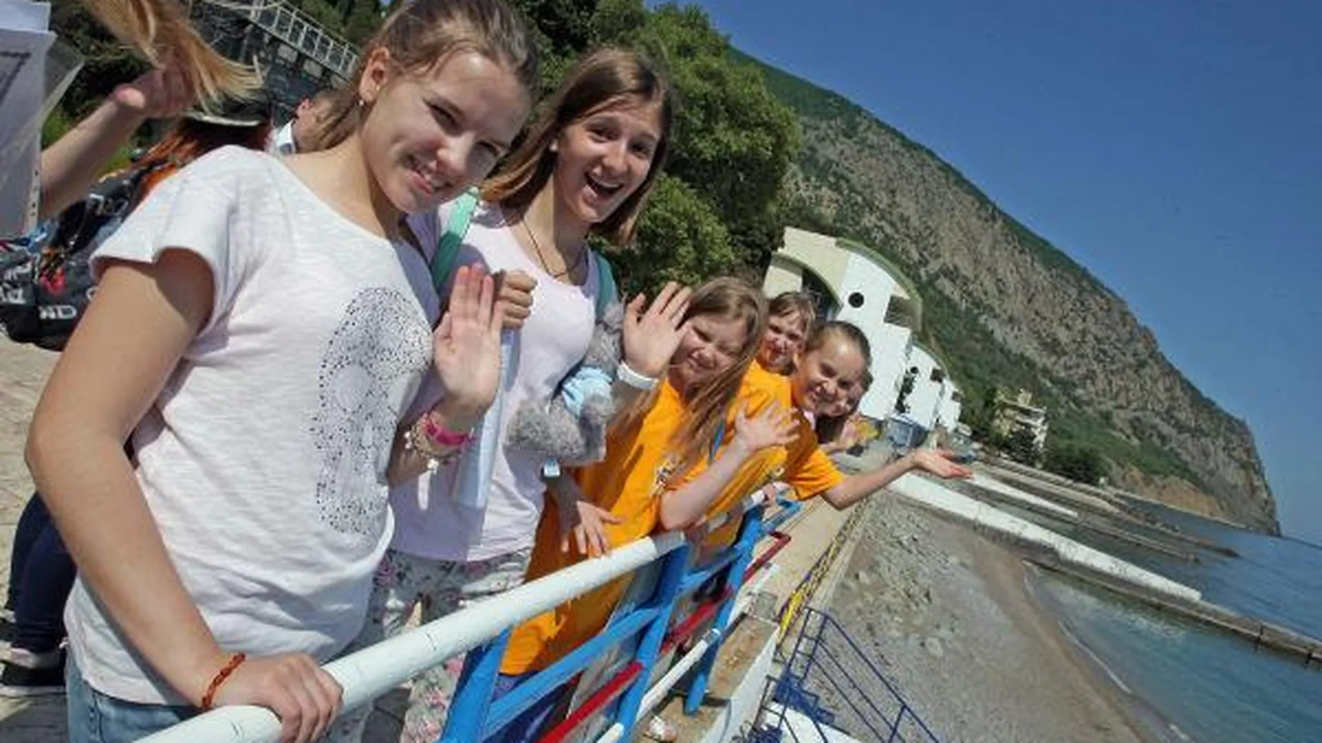 Почти 40 детей из Жуковского отправятся на лето в Евпаторию